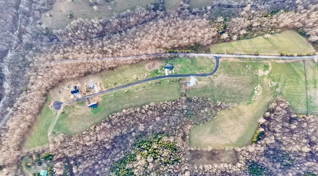 5320 Sugar Creek Road Lancaster KY 40444