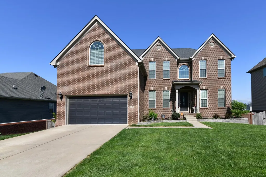 215 Rhodes Lane Georgetown KY 40324