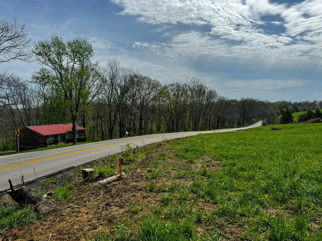 1969 Hannah Road Shelbyville KY 40065