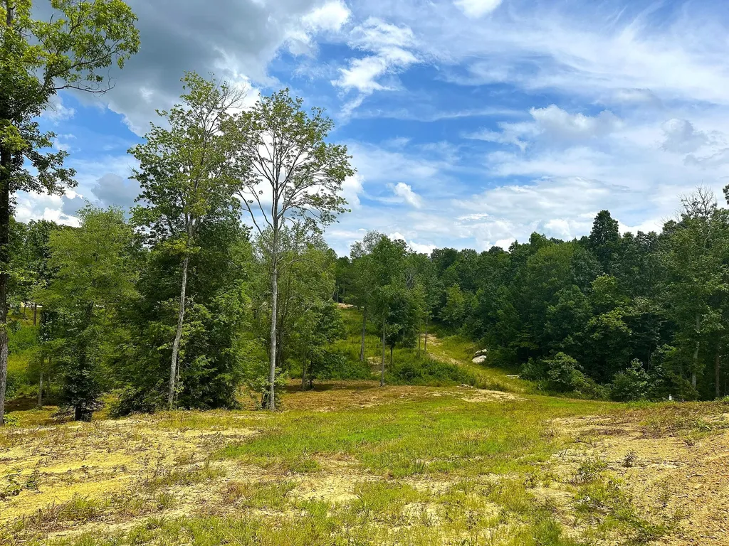 Lot 107 Lakewood Subdivision Corbin KY 40701