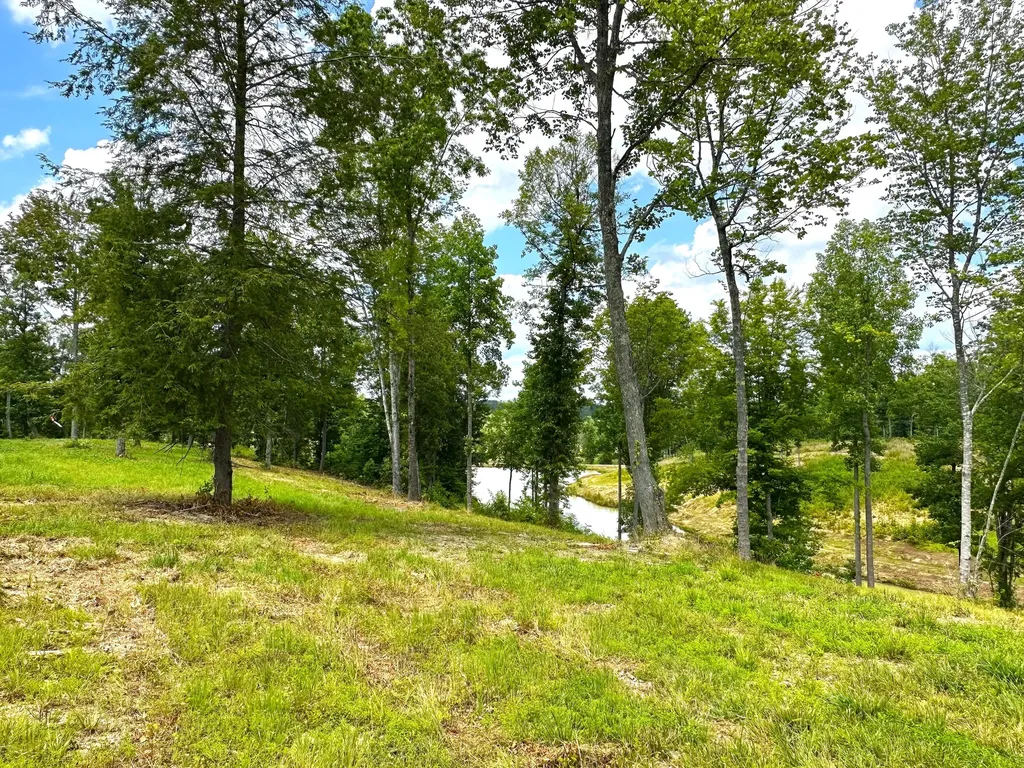Lot 104 Lakewood Corbin KY 40701