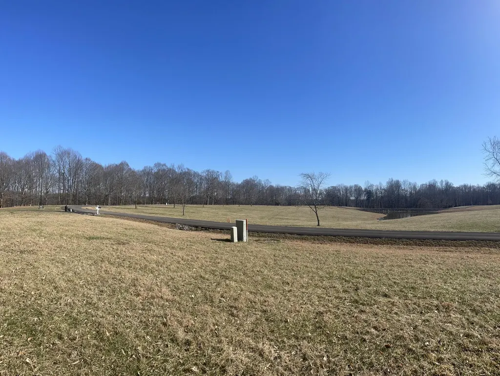Lots 84-86 Meadows Loop Russell Springs KY 42642
