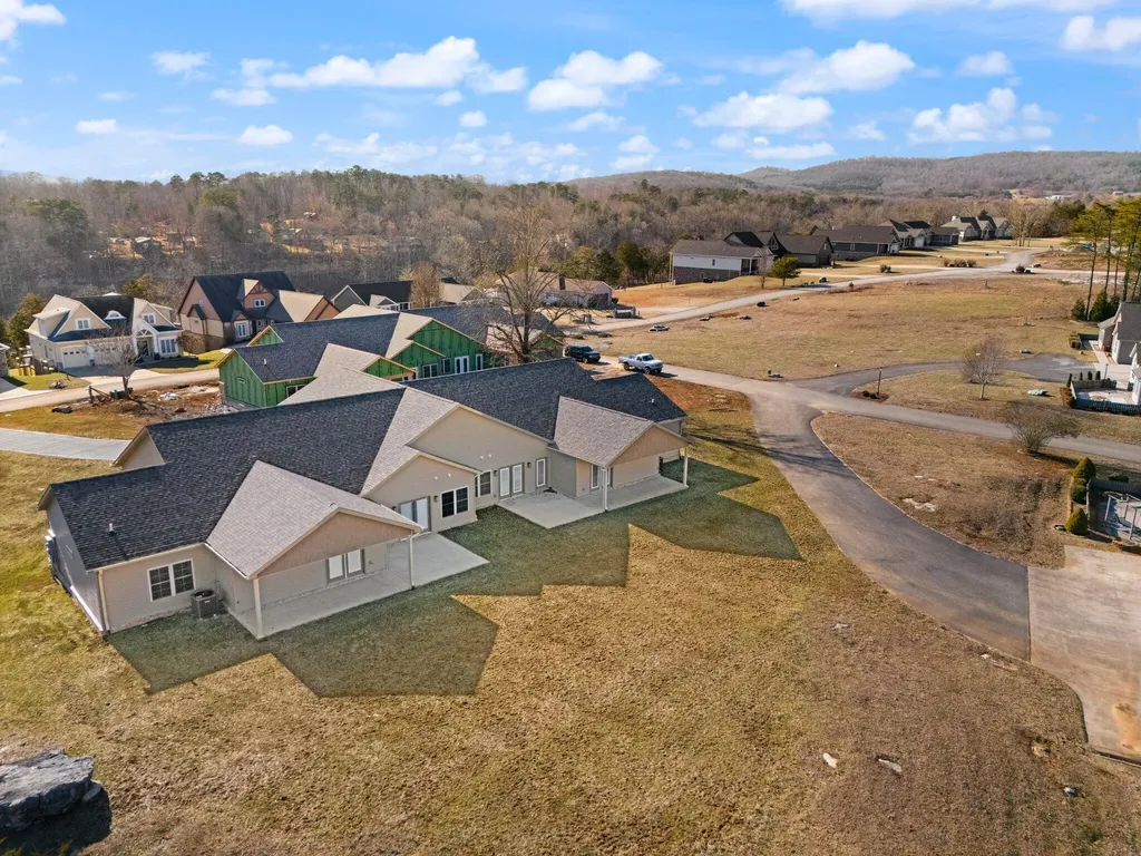 112 B W Canterbury Drive Bronston KY 42518