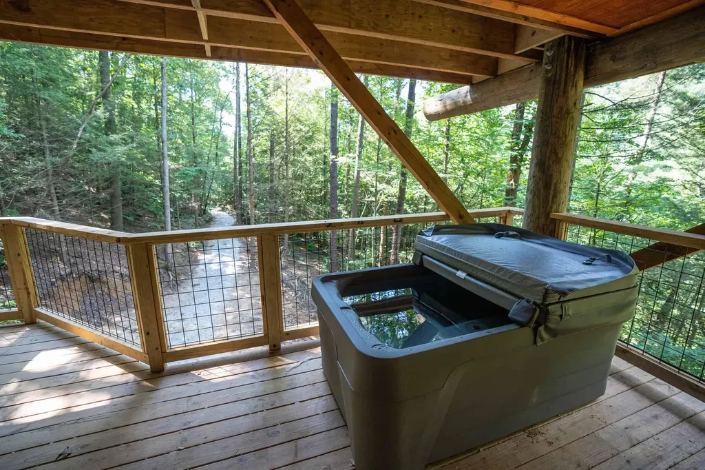 637 Cave Hollow Road Campton KY 41301
