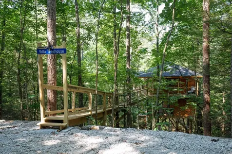 637 Cave Hollow Road Campton KY 41301