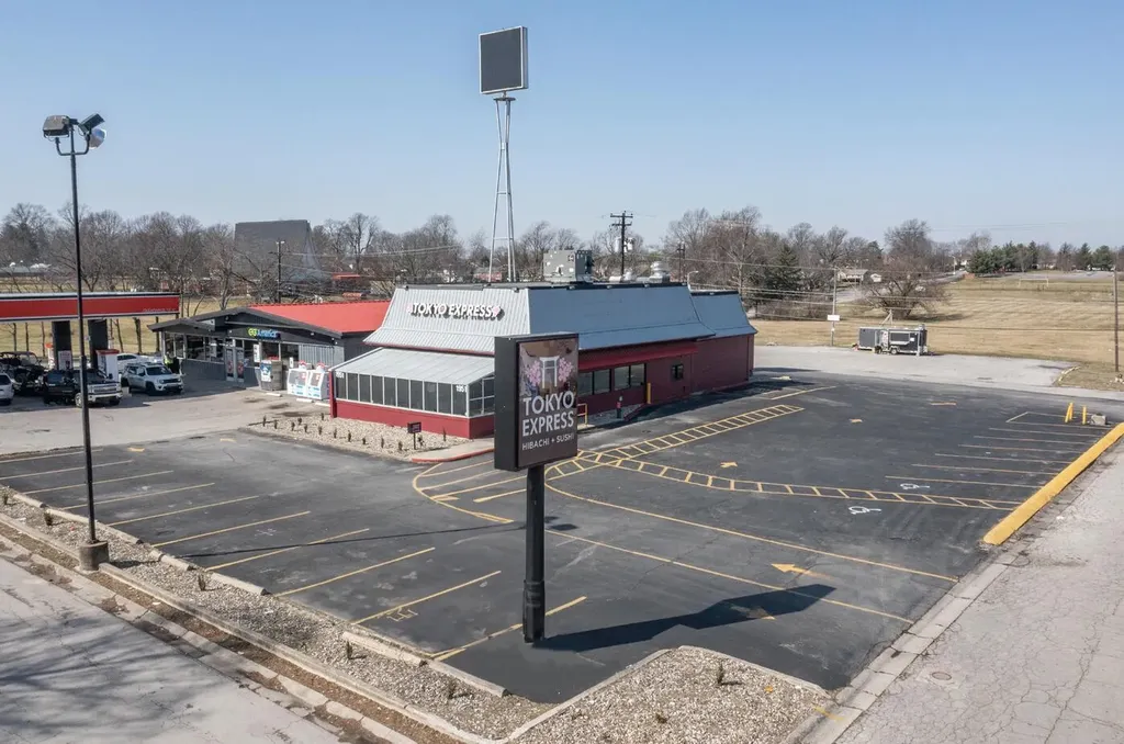 1951 Broadway Lexington KY 40505