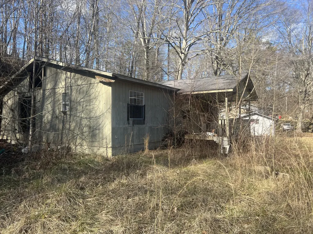 2385 Highway 26 Williamsburg KY 40769