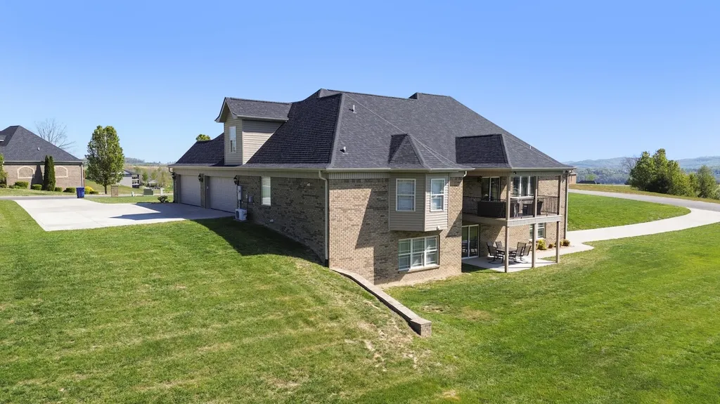 24 Shimmering Moon Drive Somerset KY 42503