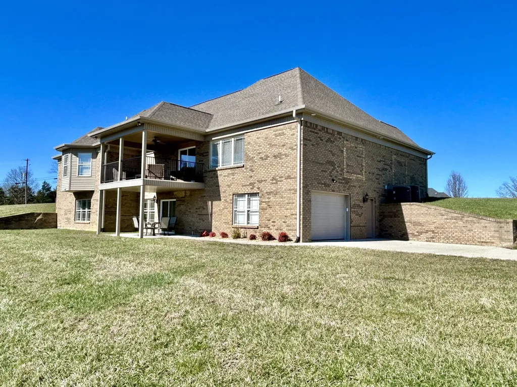 24 Shimmering Moon Drive Somerset KY 42503