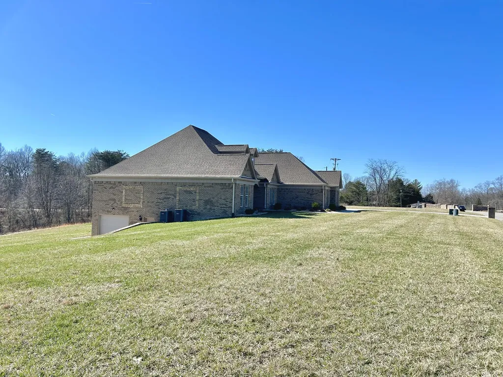 24 Shimmering Moon Drive Somerset KY 42503
