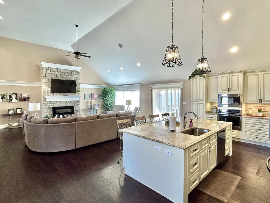 24 Shimmering Moon Drive Somerset KY 42503