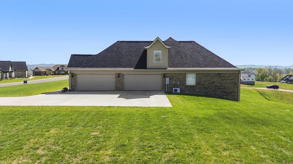 24 Shimmering Moon Drive Somerset KY 42503