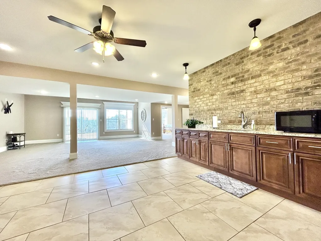 24 Shimmering Moon Drive Somerset KY 42503