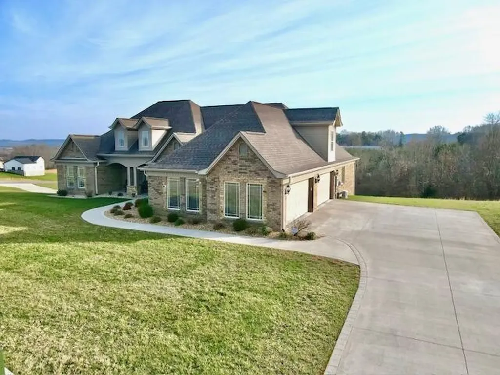 24 Shimmering Moon Drive Somerset KY 42503