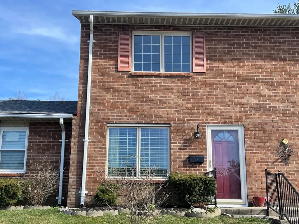 3500 Warwick Drive Lexington KY 40517