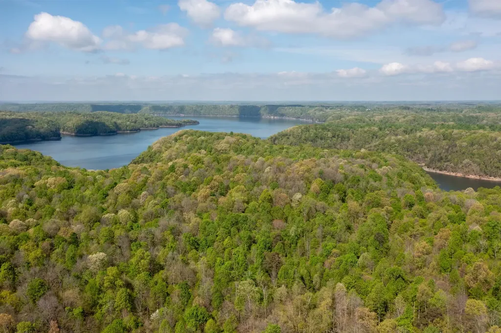 1748 Denny Ridge Road Nancy KY 42544
