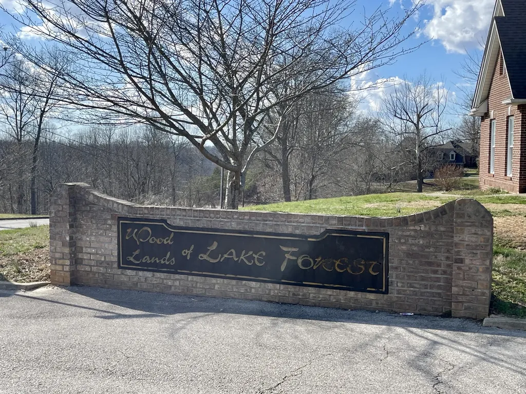 745 Water Cliff Drive Somerset KY 42503