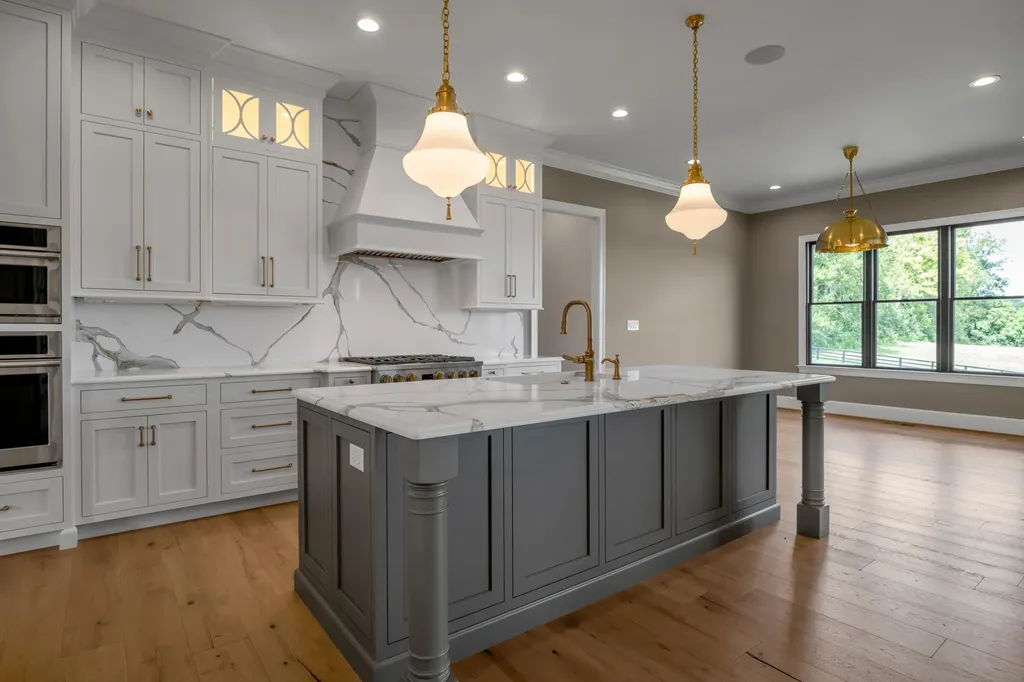128 Doe Valley Nicholasville KY 40356