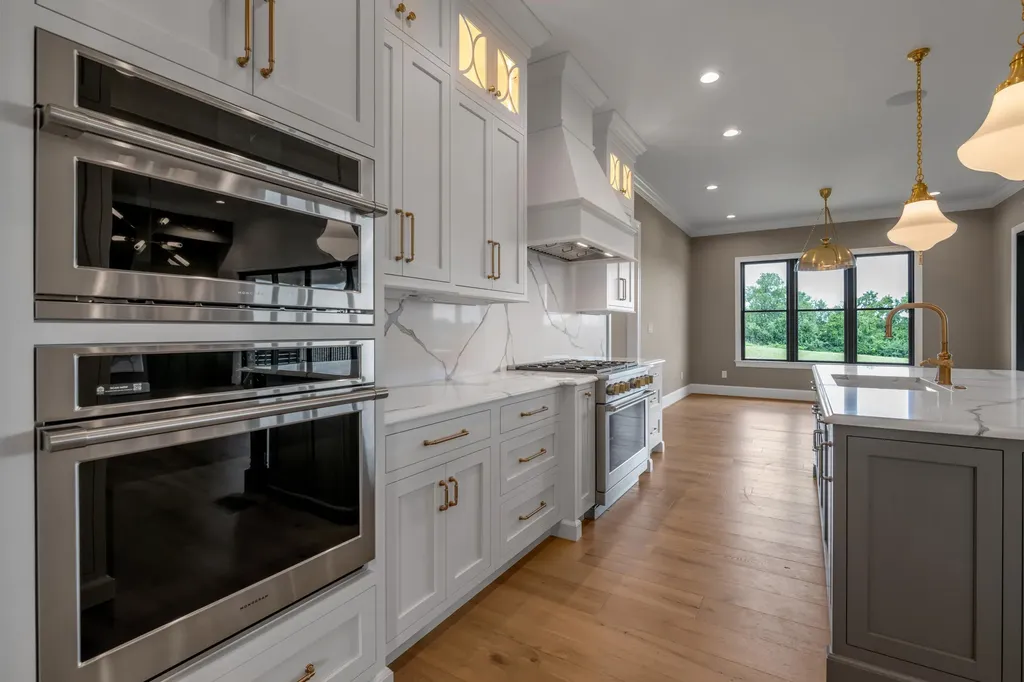 128 Doe Valley Nicholasville KY 40356