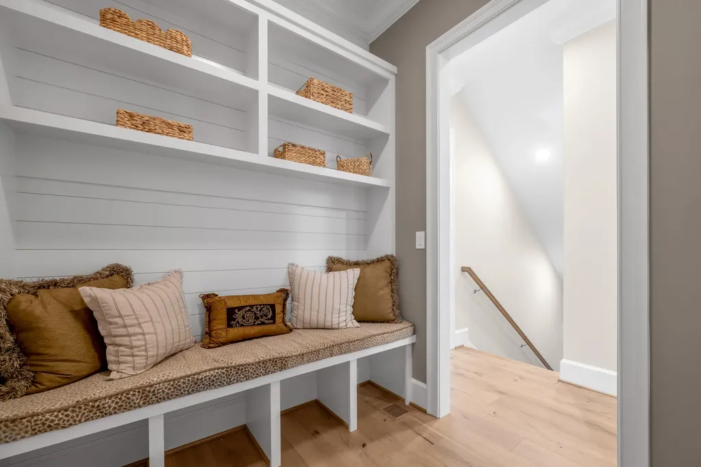 128 Doe Valley Nicholasville KY 40356