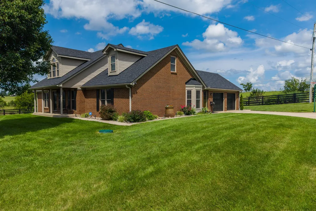 559 Moran Summit Road Richmond KY 40475