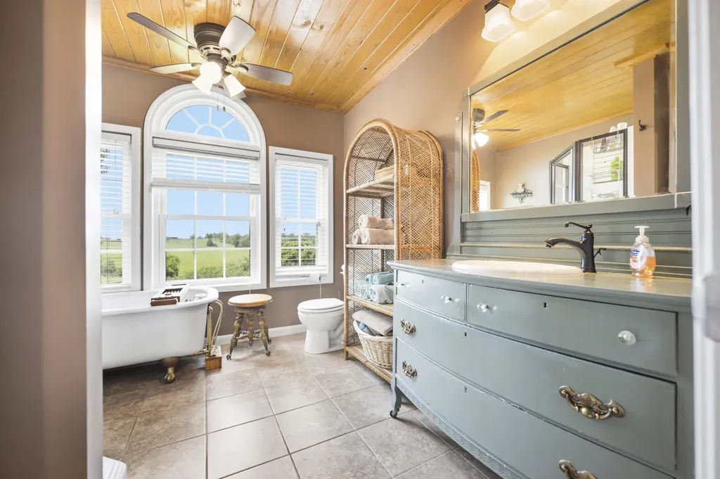 559 Moran Summit Road Richmond KY 40475