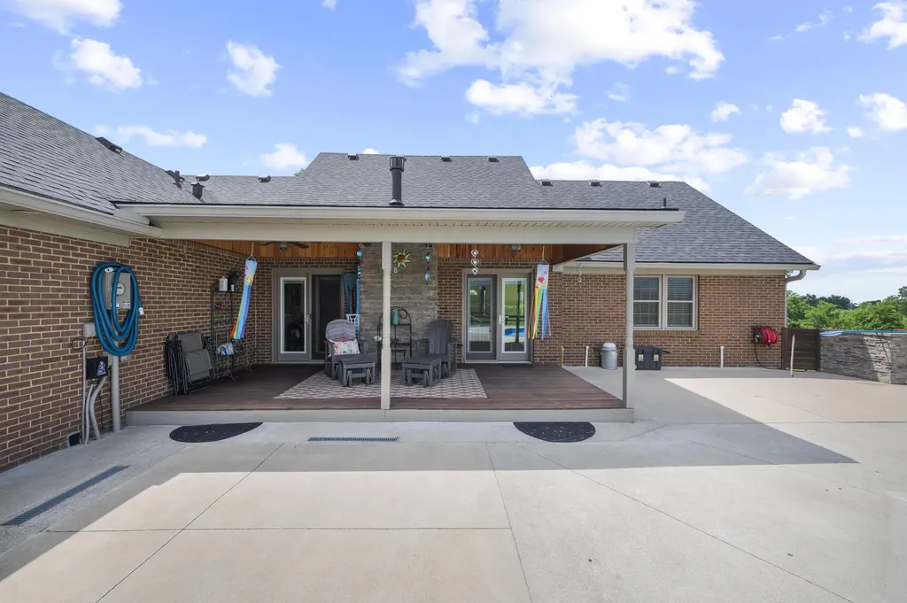 559 Moran Summit Road Richmond KY 40475