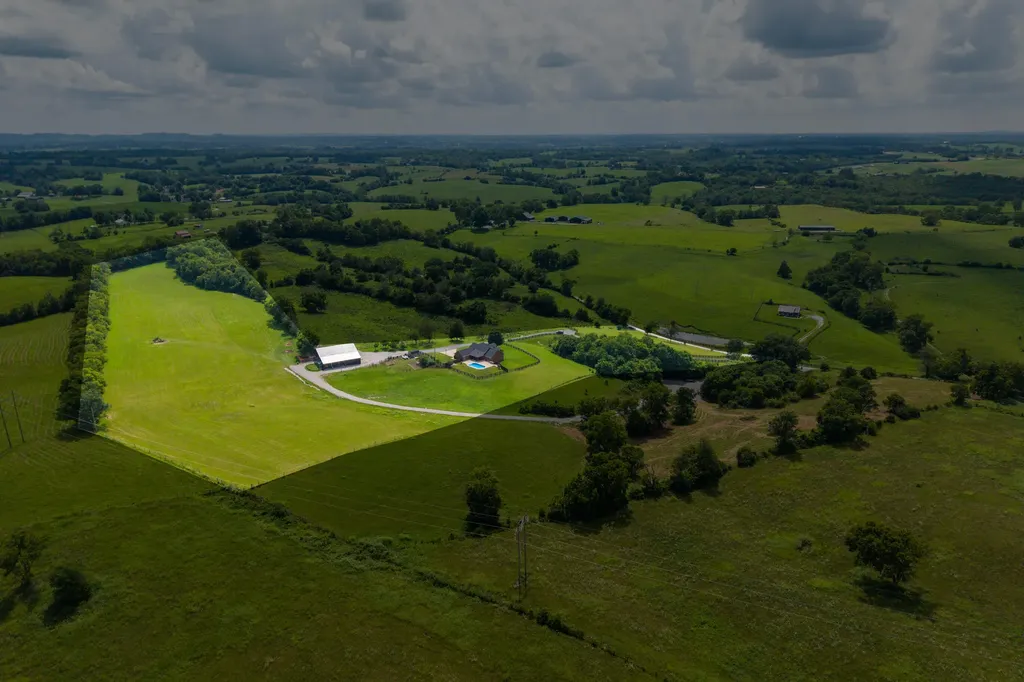 559 Moran Summit Road Richmond KY 40475