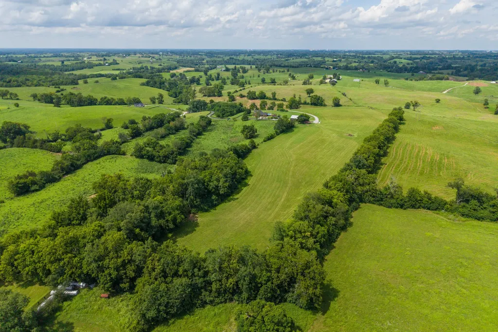 559 Moran Summit Road Richmond KY 40475