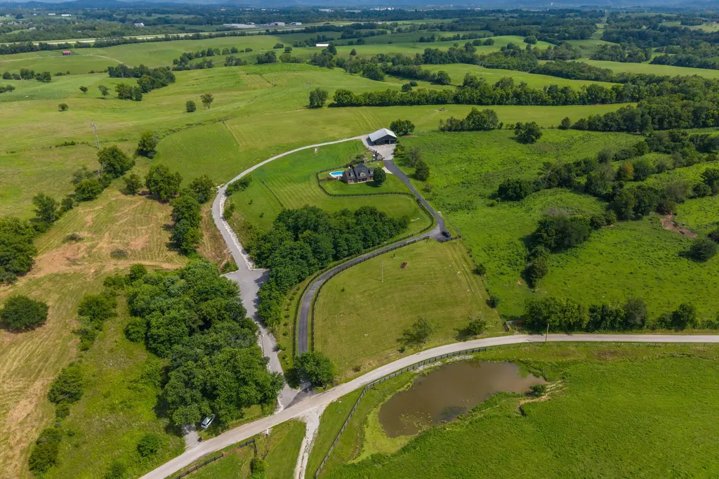 559 Moran Summit Road Richmond KY 40475