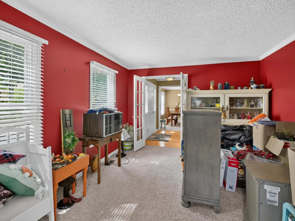 1013 Ballard Lane Madisonville KY 42431