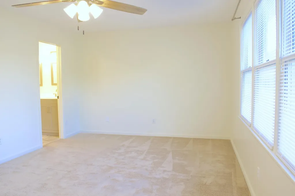 3877 Scarlet Oak Lane Lexington KY 40514