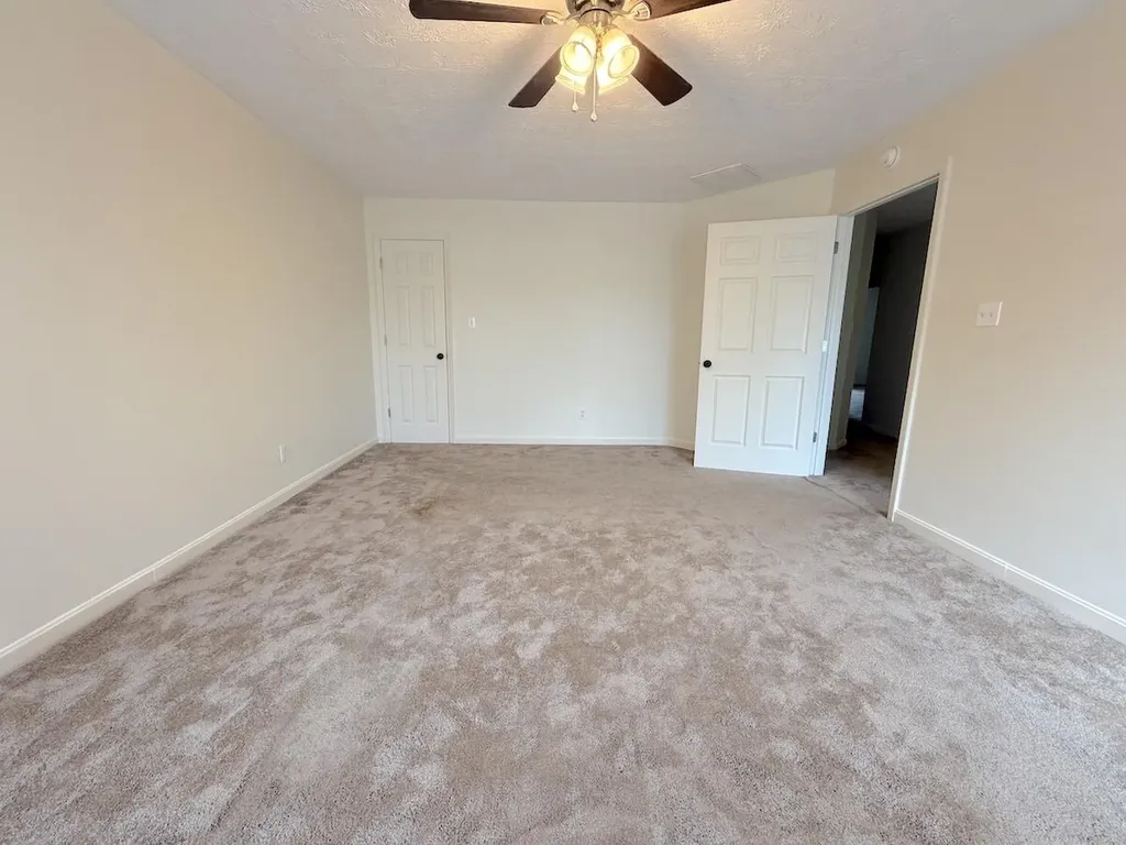 3877 Scarlet Oak Lane Lexington KY 40514