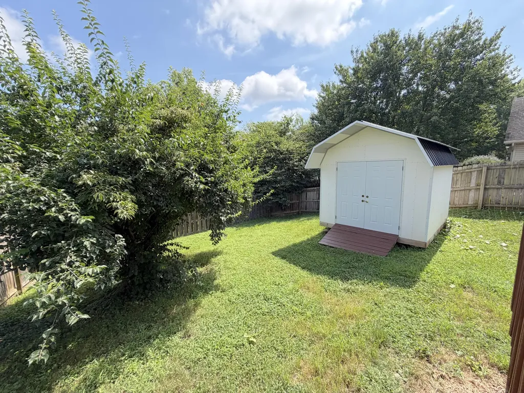3877 Scarlet Oak Lane Lexington KY 40514