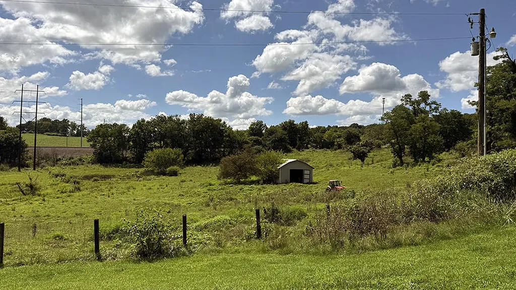 7625 N Highway 1247 Science Hill KY 42553
