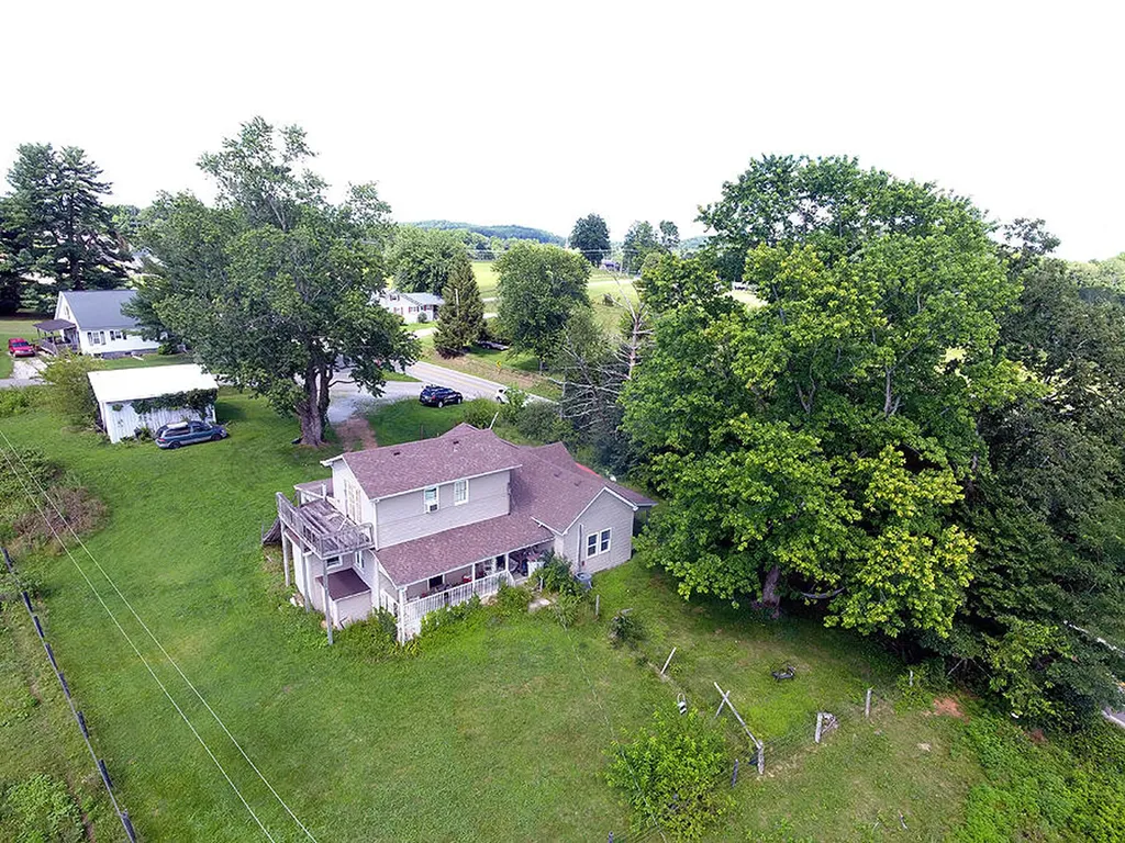 7625 N Highway 1247 Science Hill KY 42553