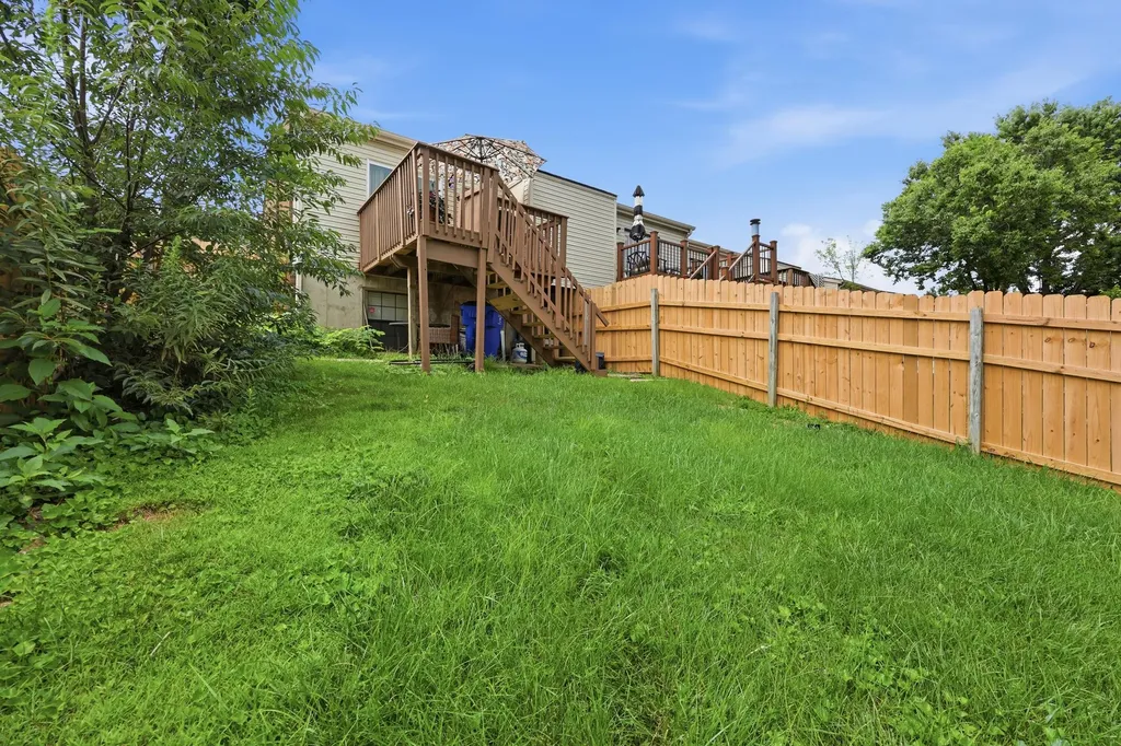 1440 SE Hartland Woods Way Lexington KY 40515