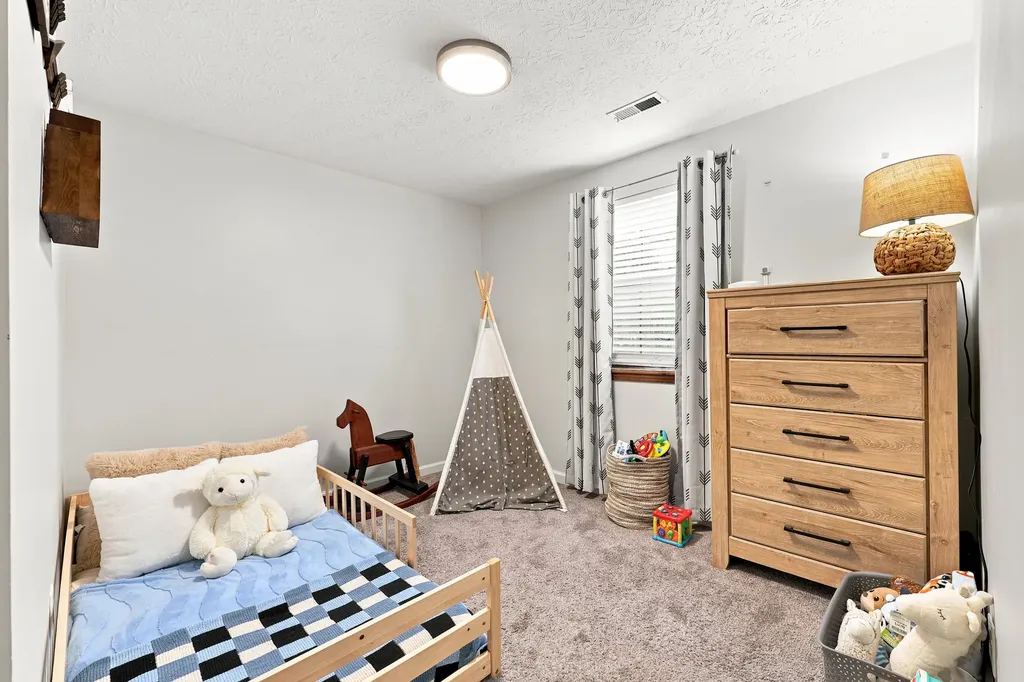 1440 SE Hartland Woods Way Lexington KY 40515
