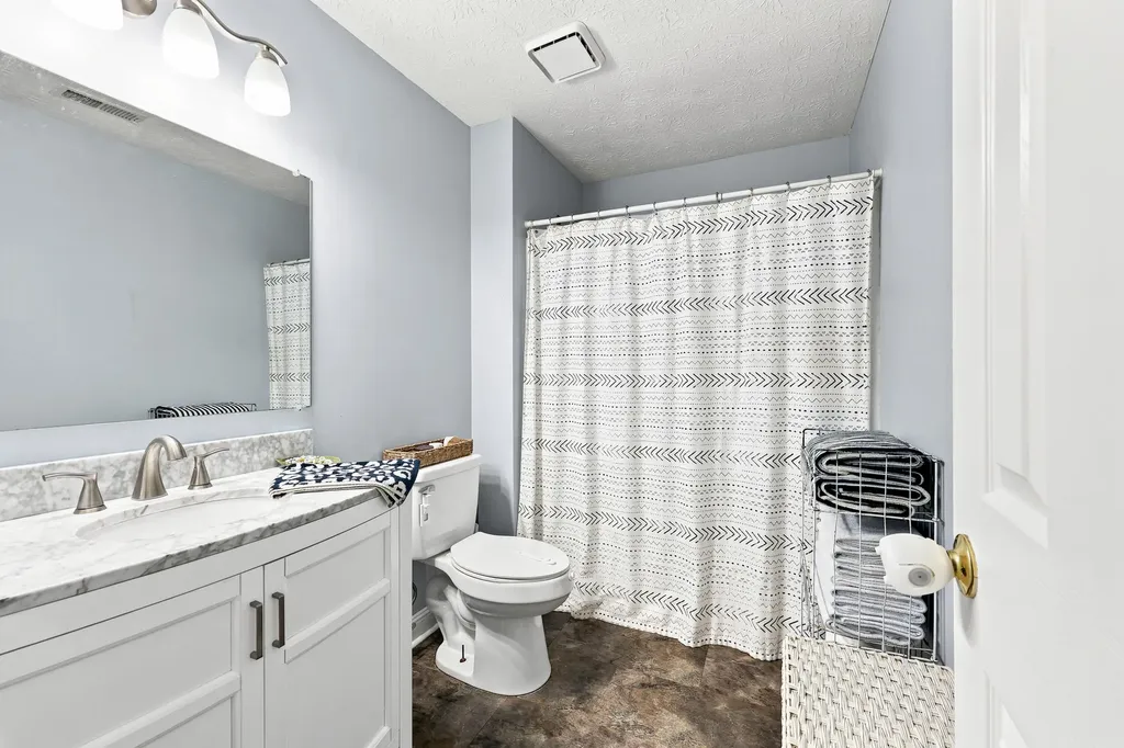 1440 SE Hartland Woods Way Lexington KY 40515