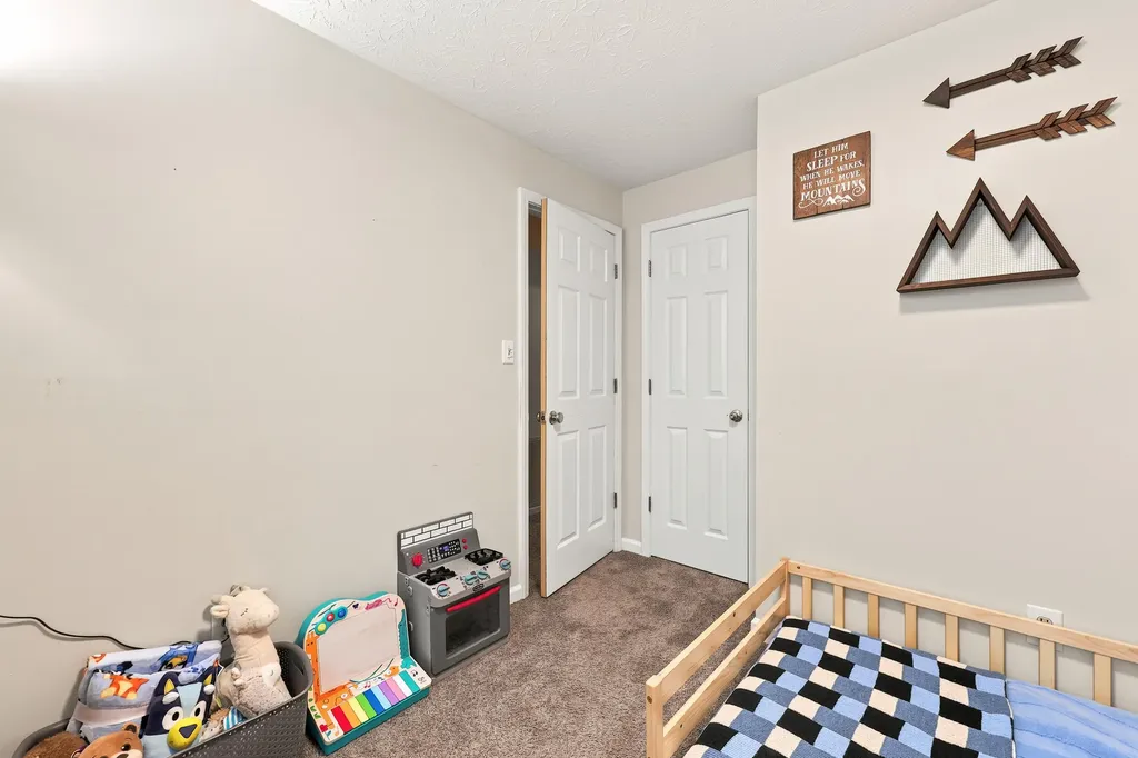 1440 SE Hartland Woods Way Lexington KY 40515