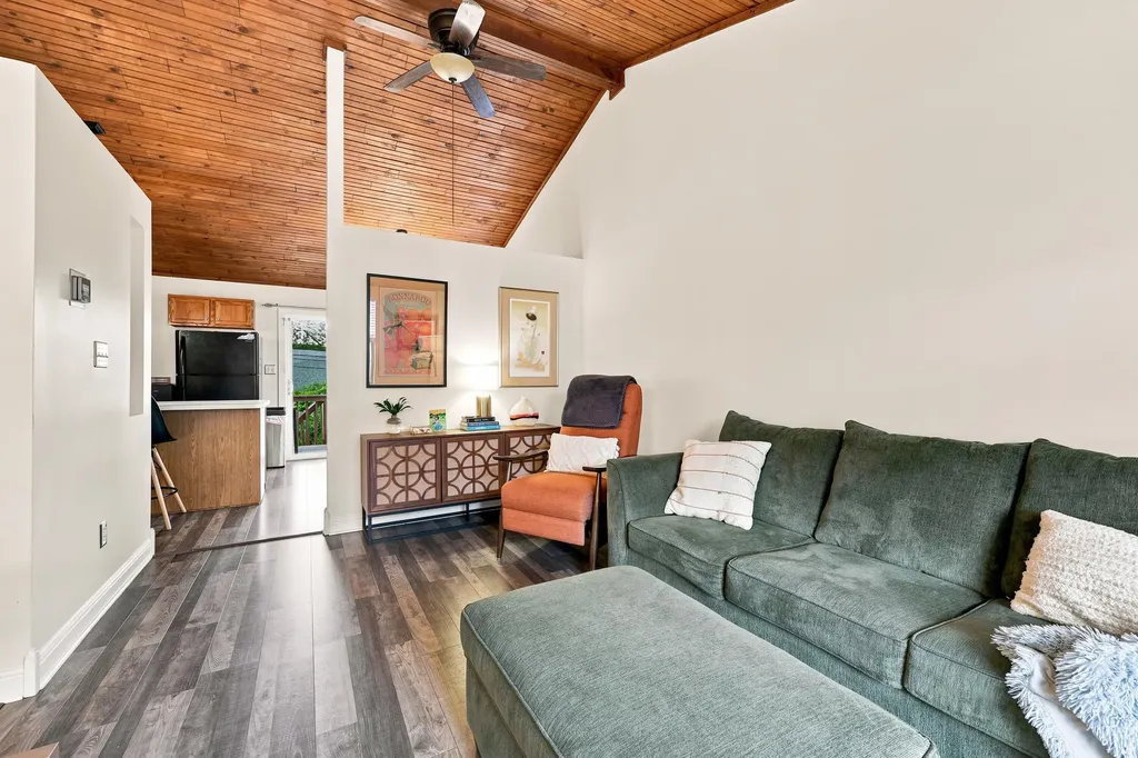 1440 SE Hartland Woods Way Lexington KY 40515