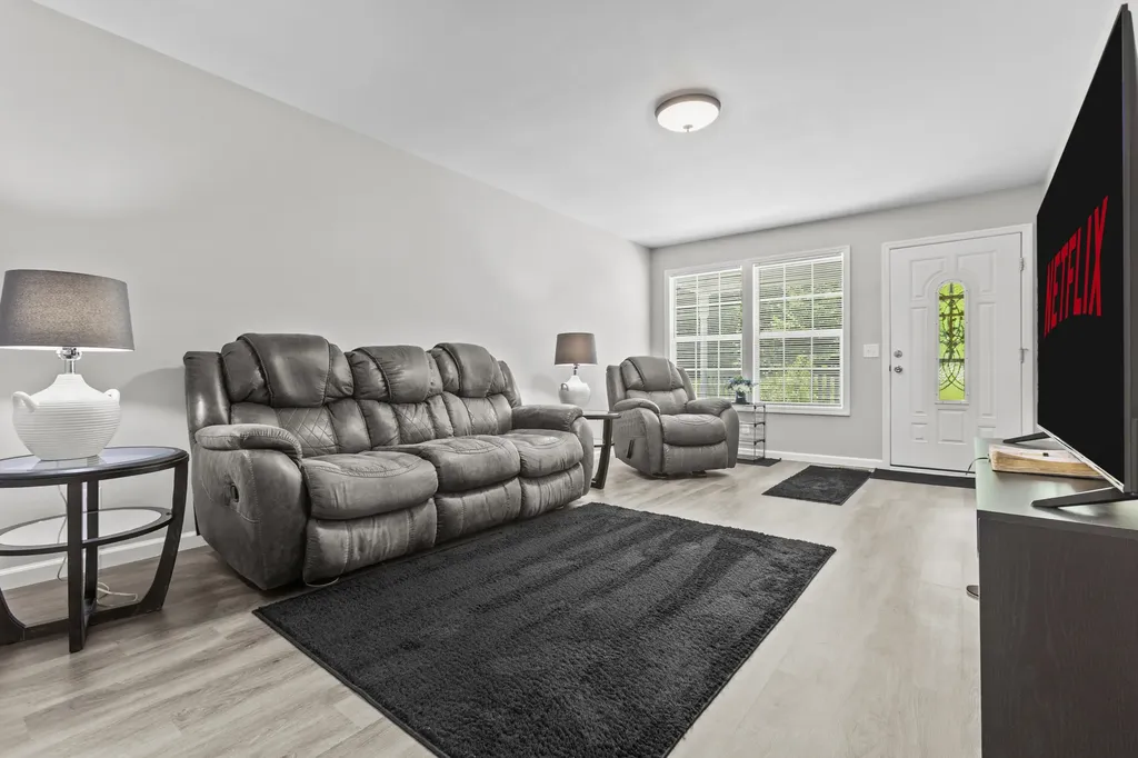 313 Mynhier Road Morehead KY 40351