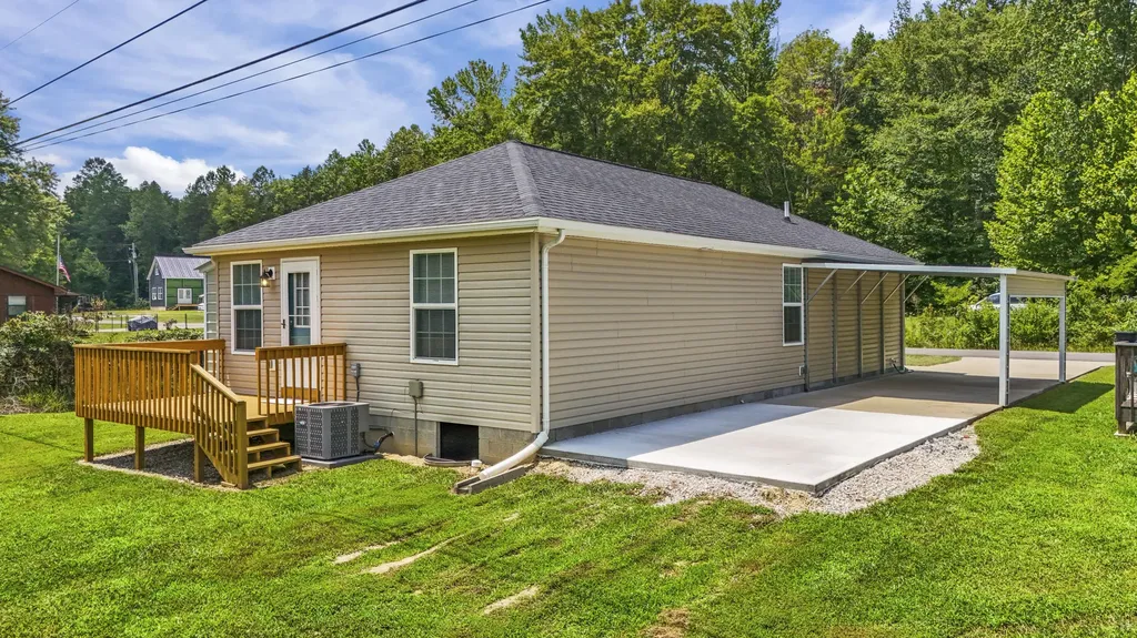 313 Mynhier Road Morehead KY 40351