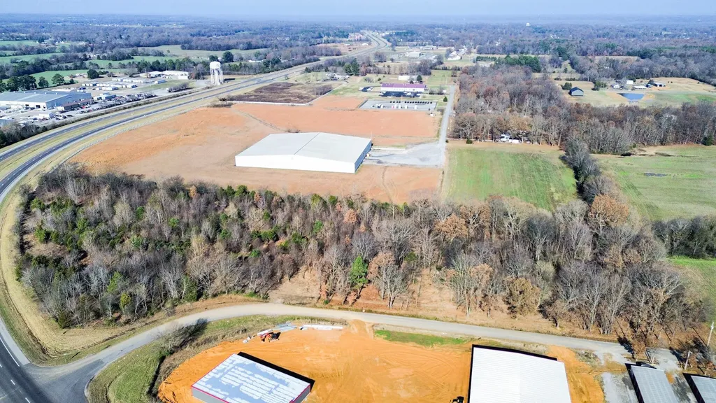 1811 U.s. 641 Benton KY 42025