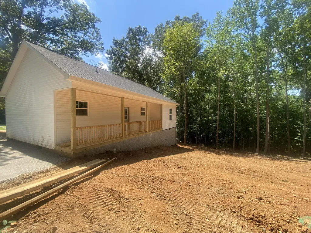 220 Christopher Dr Drive Cadiz KY 42211