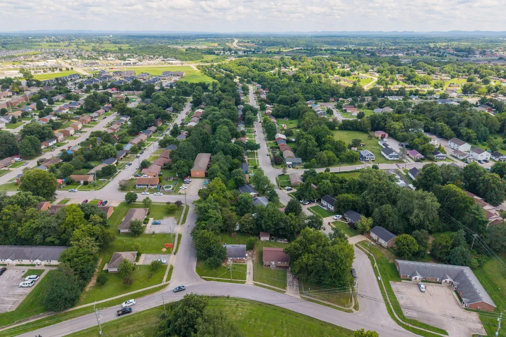 607 Four Mile Avenue Richmond KY 40475