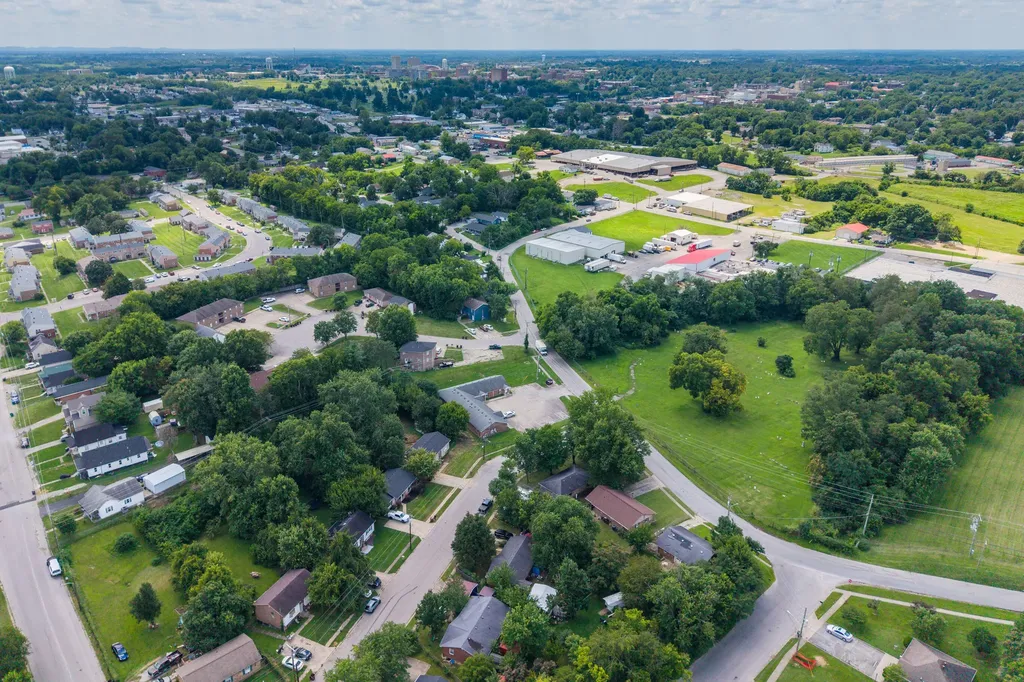 607 Four Mile Avenue Richmond KY 40475
