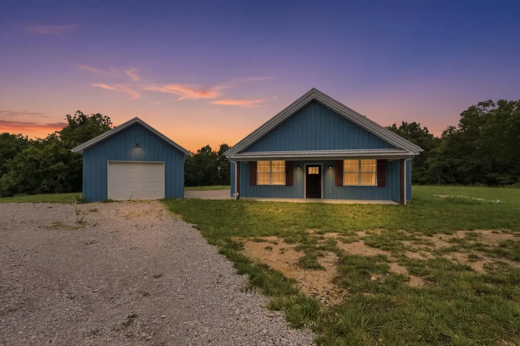 1210 Mountain Island Road Corinth KY 41010