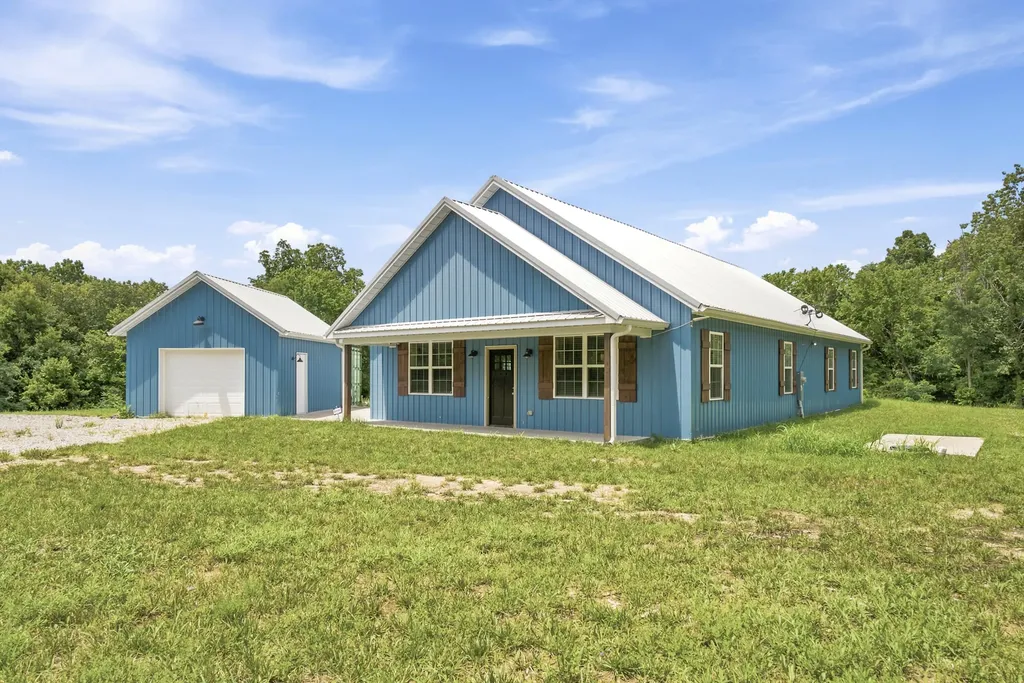 1210 Mountain Island Road Corinth KY 41010