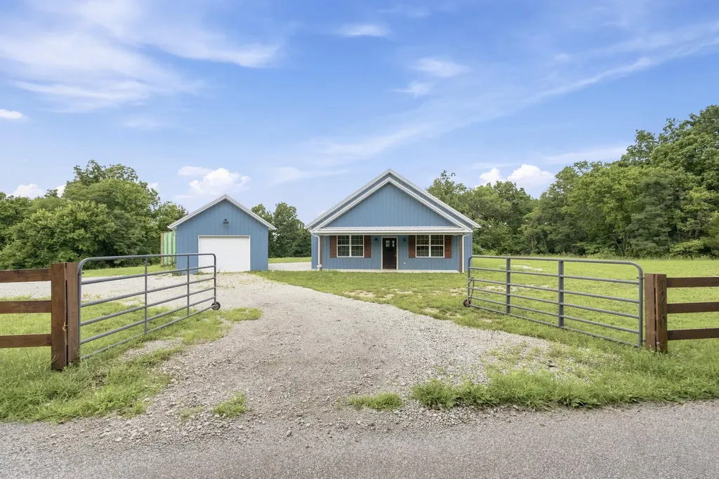 1210 Mountain Island Road Corinth KY 41010